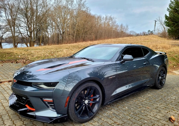 Chevrolet Camaro cena 155000 przebieg: 107000, rok produkcji 2017 z Poznań małe 106